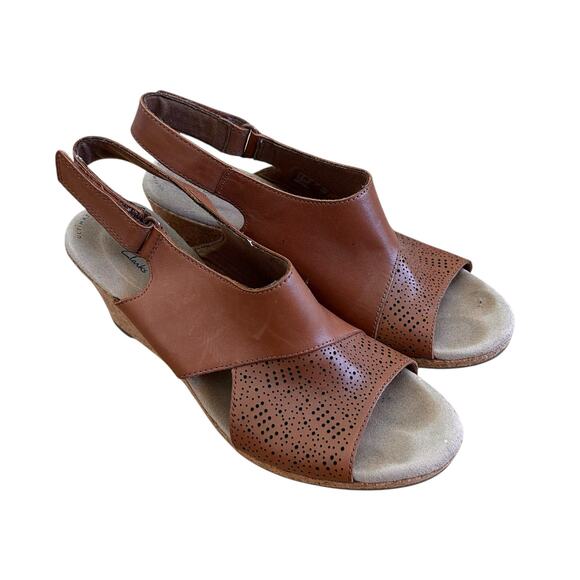 Clarks Lafley Joy Brown Leather Wedges Sz 8.5 - Picture 1 of 7